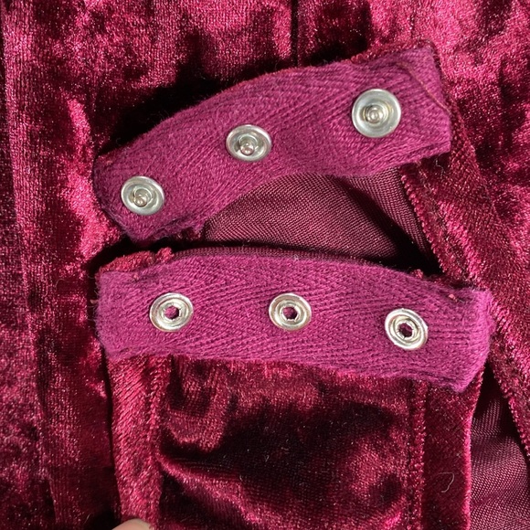 Xhilaration Merlot velour bodysuit layering concert club date night medium - Picture 5 of 6